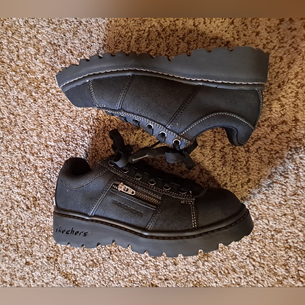 Vintage Skechers Tredds Women's Black Leather Upper Size 6 New - Picture 3 of 9